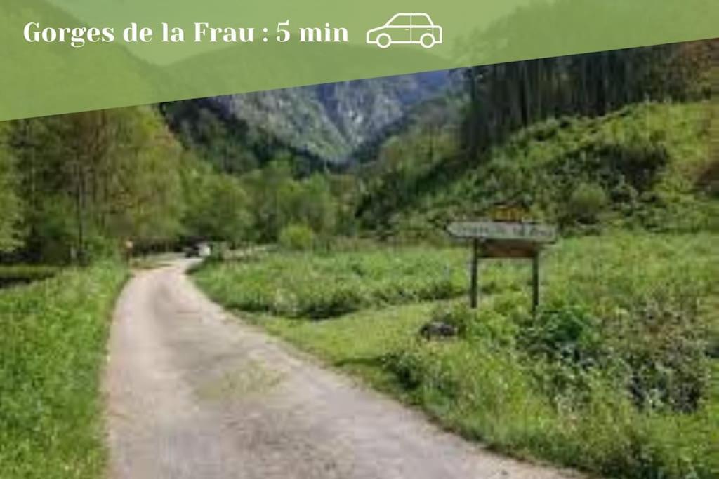Chambre Double Cosy - Gite De La Louve Fougax-et-Barrineuf Buitenkant foto
